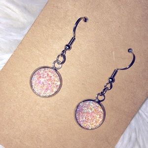 Faux druzy quartz earrings. NEW!!